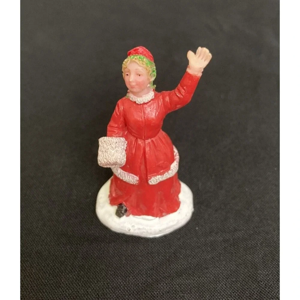 Vtg Lemax Mini Figurines‎ Lot of 8 Santa Phone Booth Skaters Snowman Resin 90s